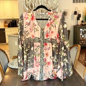 Johnny Was 100% Silk Kamono Style Blouse S
